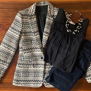 BANANA REPUBLIC Black/Cream Textured Blazer, sz 4